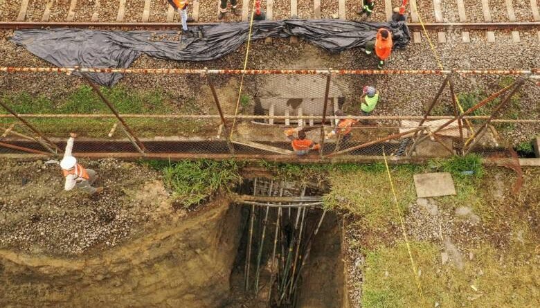 Con vaciado de concreto avanzan obras para arreglar el daño del metro, ¿qué sigue ahora?